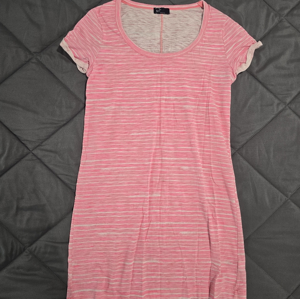 GAP Pink Heathered T-Shirt Dress